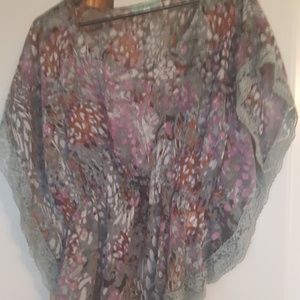 Women's flowy blouse